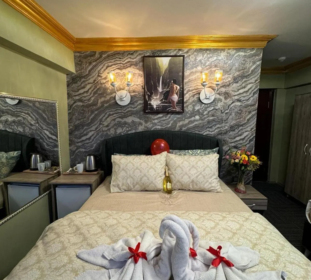 Royal Gur Hotel Istanbul 0*,