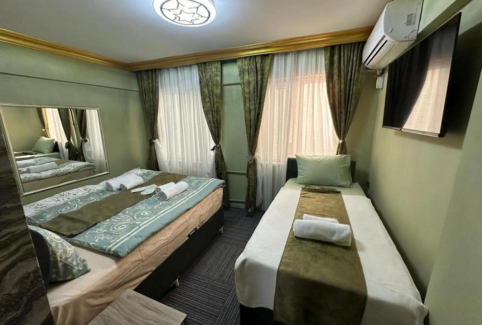 Royal Gur Hotel Istanbul 0*,